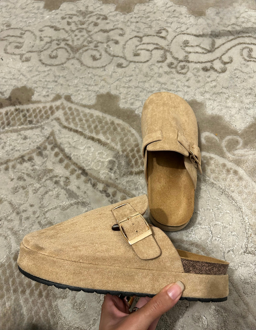 MULES STOK