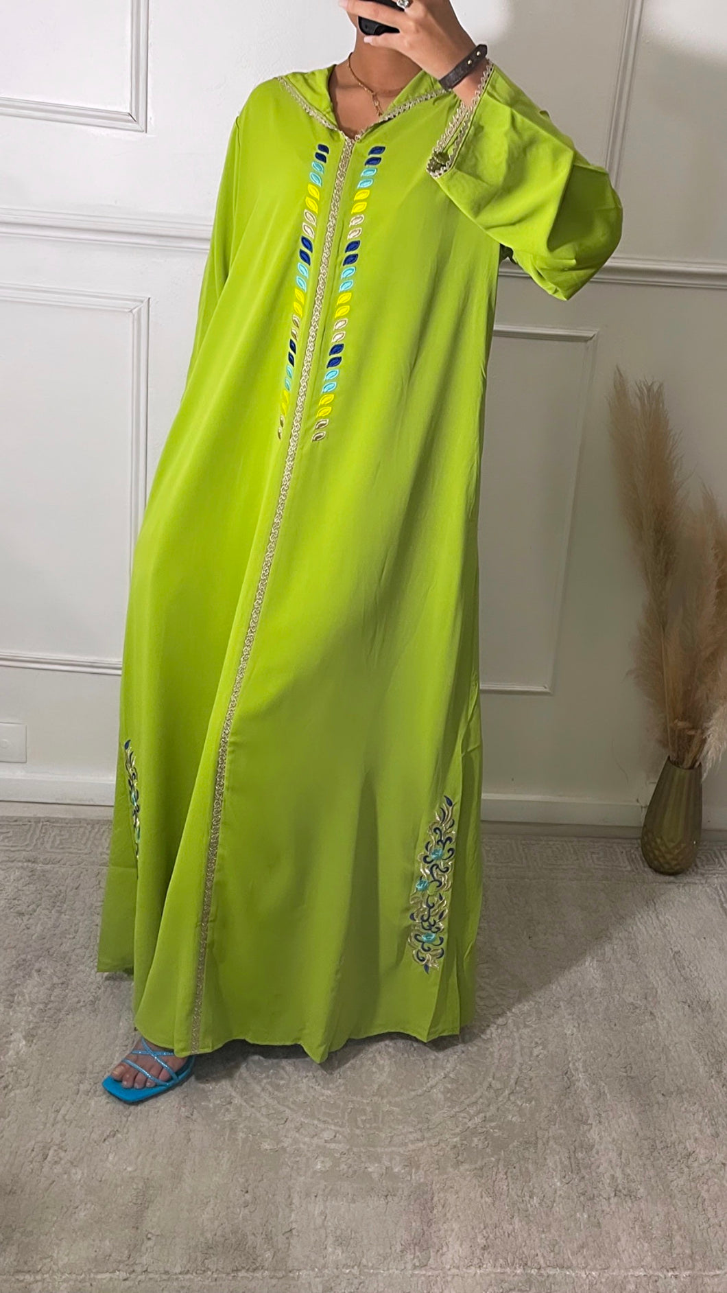 Abaya isra