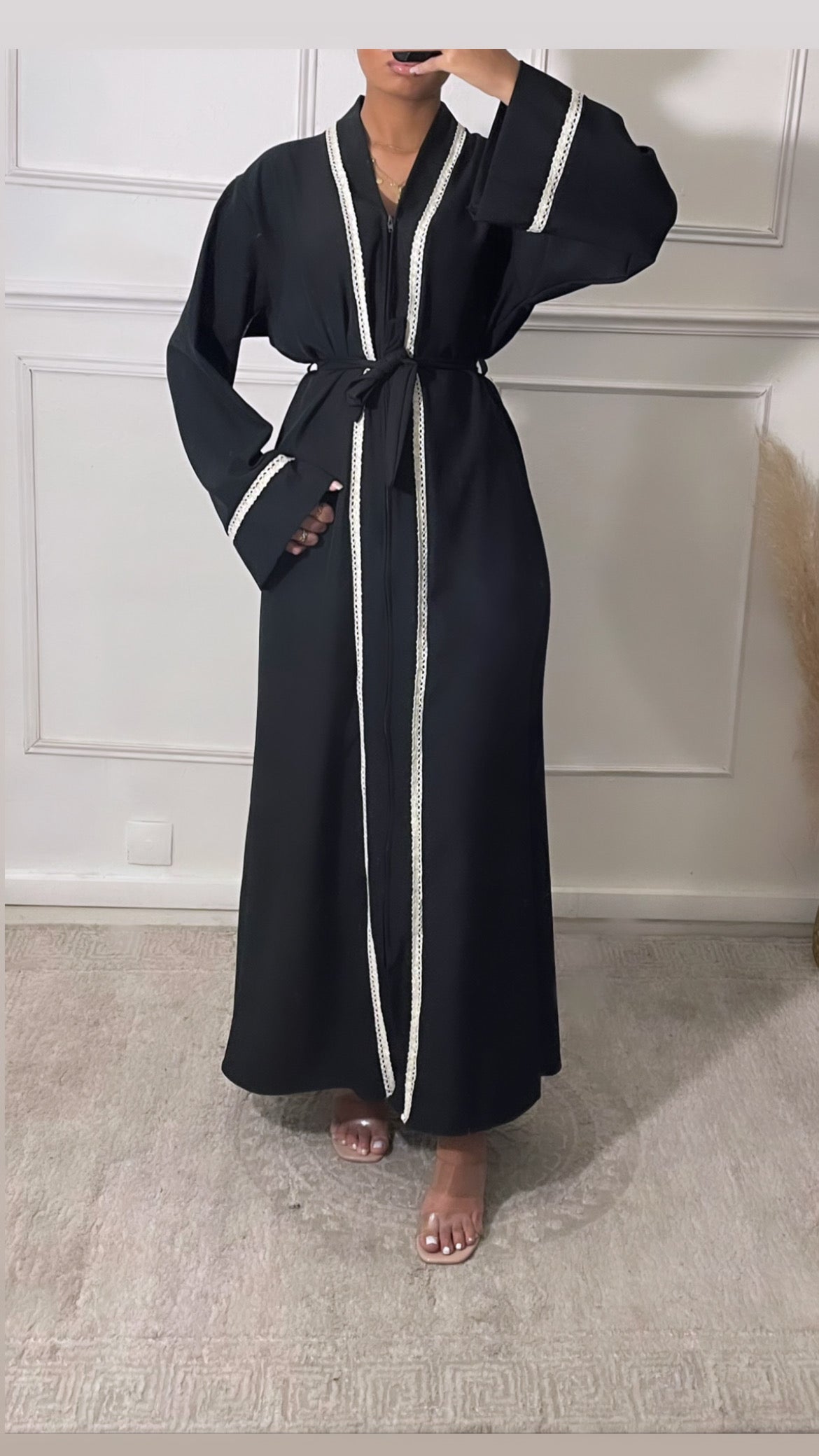 Abaya nes