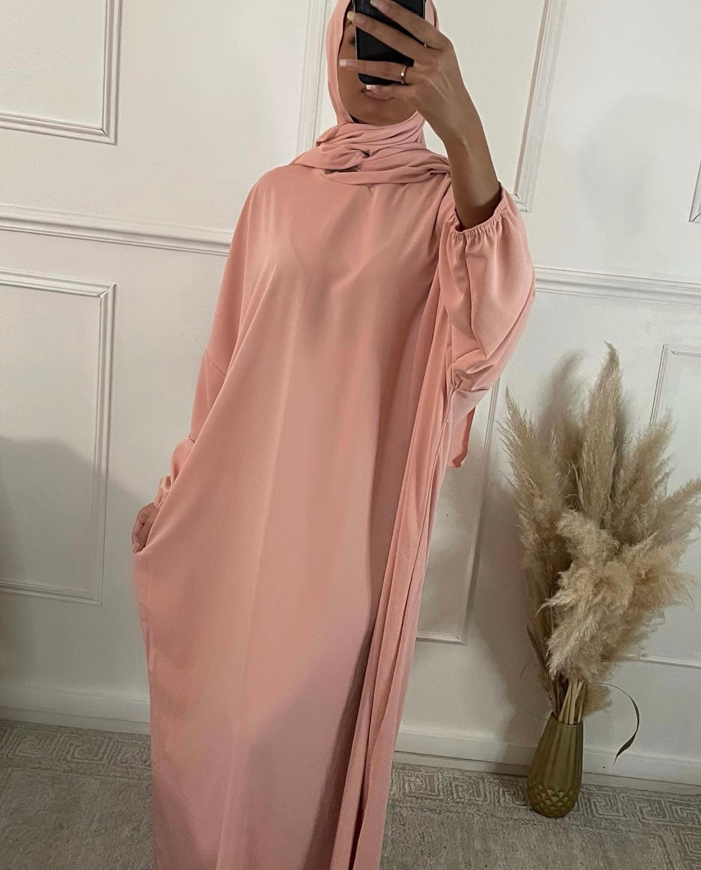 علبة هدايا رمضان نسائية باللون الوردي