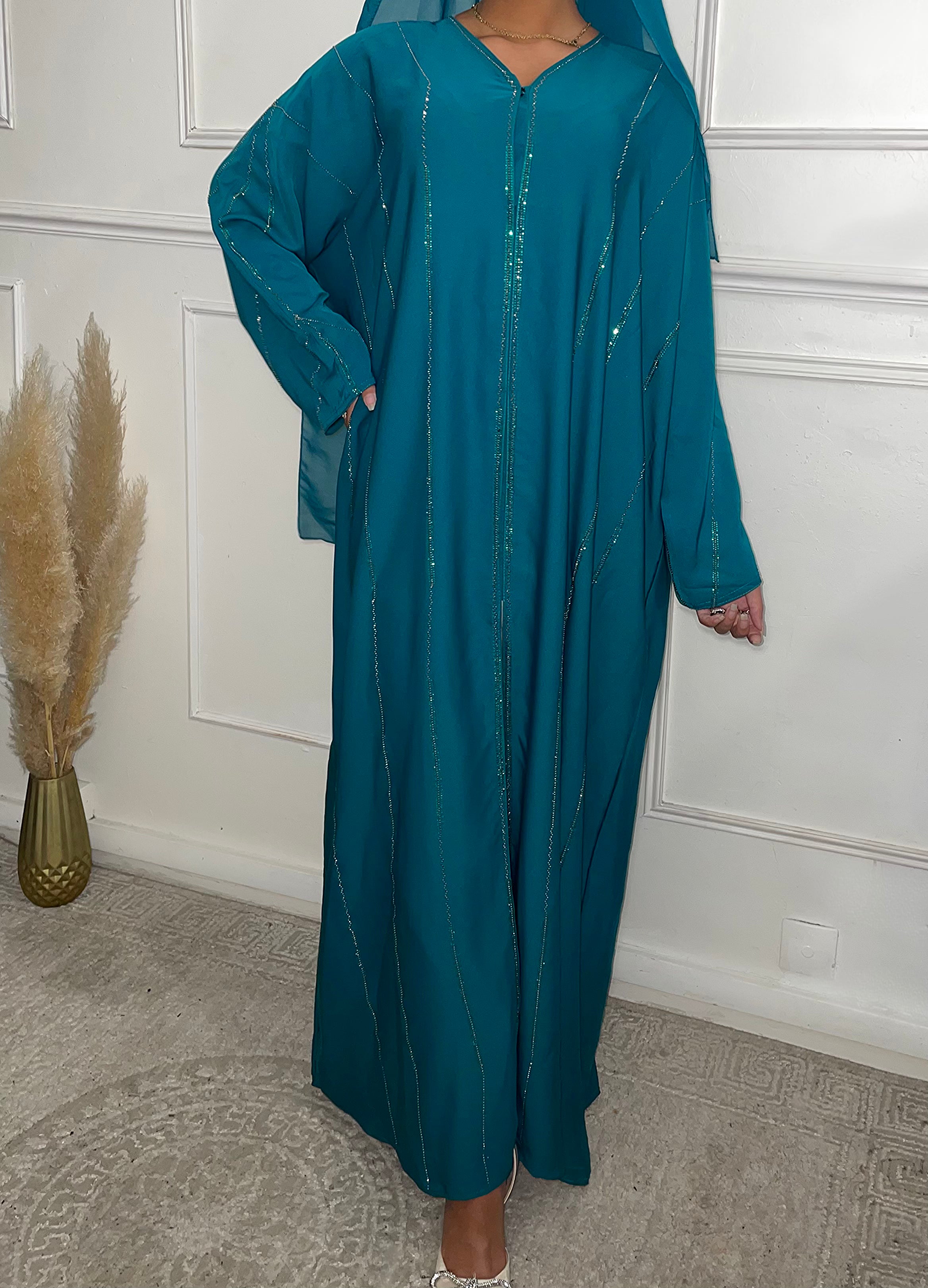 Abaya ariel